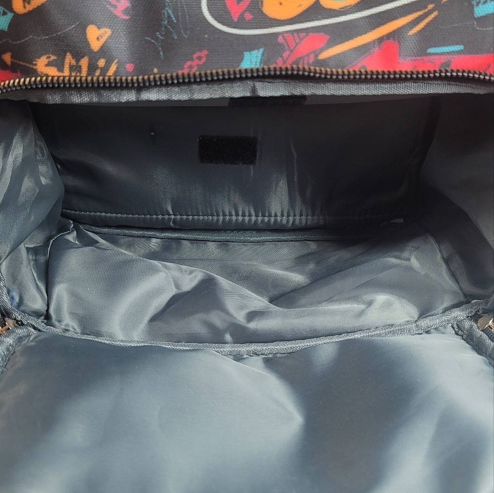 VSNOON   Backpack/ Tablet Case With USB CABLE   RARE! - Picture 4 of 11